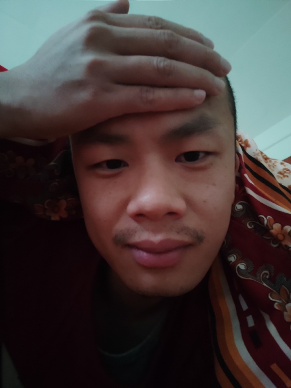 开心鬼在哪呢的第一张照片--湛江相亲服务中心