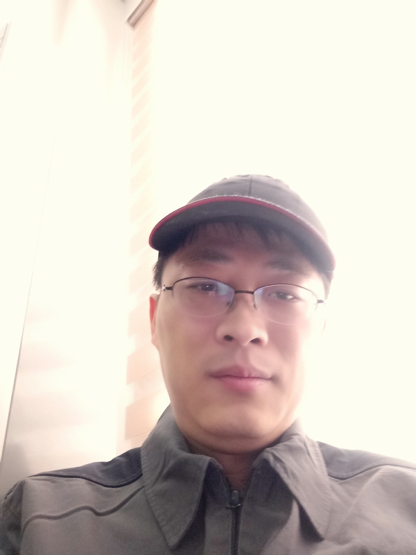 小马哥的第一张照片--湛江相亲服务中心