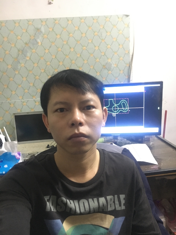 黄叶枫的第一张照片--湛江相亲服务中心