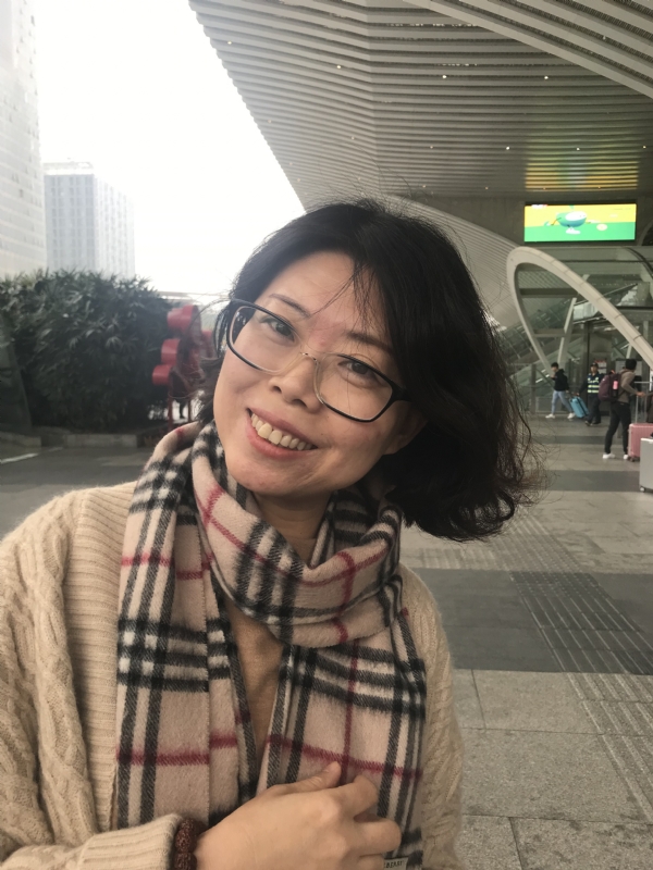 简单的第三张照片--湛江相亲服务中心