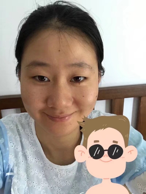 丽丽的第一张照片--湛江相亲服务中心