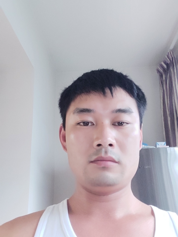 MM的第一张照片--湛江相亲服务中心