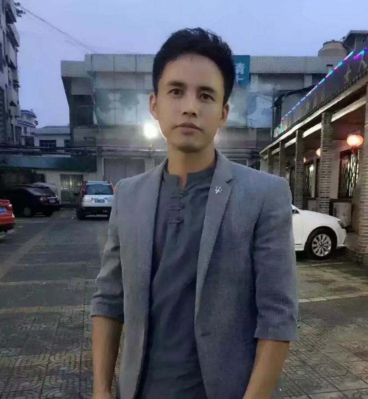 华谢的第一张照片--湛江相亲服务中心