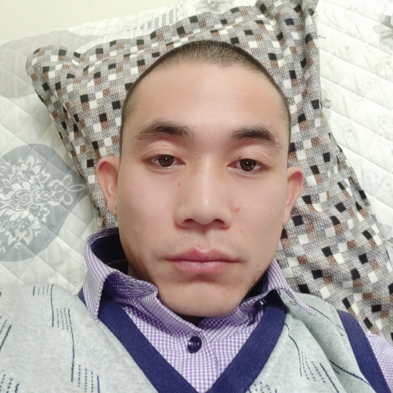 龙飞的第一张照片--湛江相亲服务中心