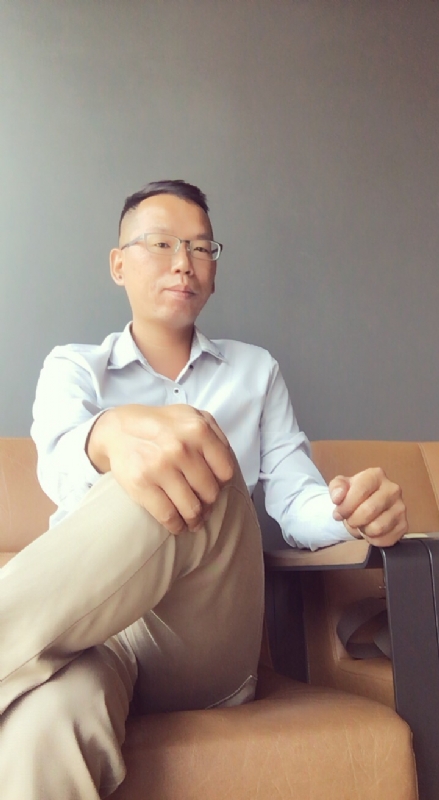 LI的第一张照片--湛江相亲服务中心