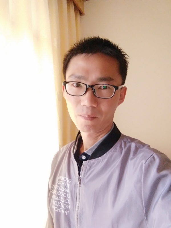 平凡的风的第二张照片--湛江相亲服务中心