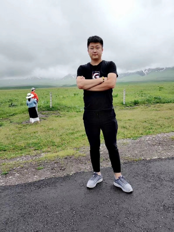 时间厮守的第一张照片--湛江相亲服务中心