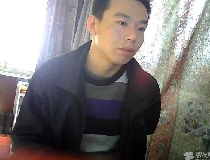 向钱奔跑的第一张照片--湛江相亲服务中心