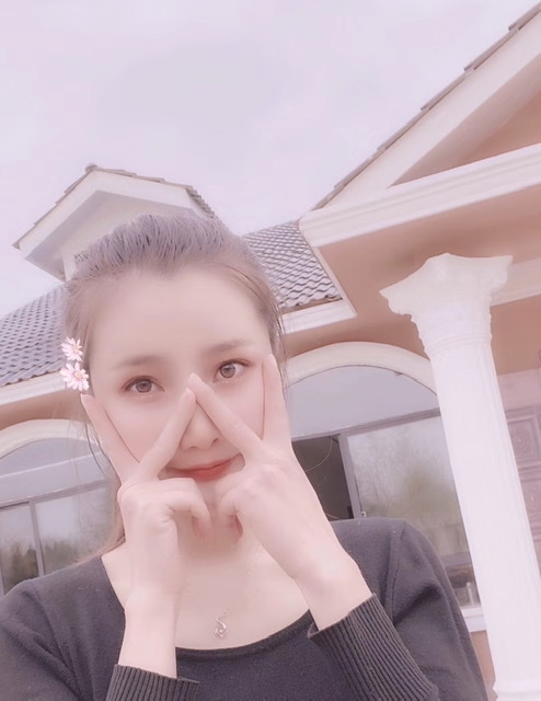 小媛的第一张照片--湛江相亲服务中心
