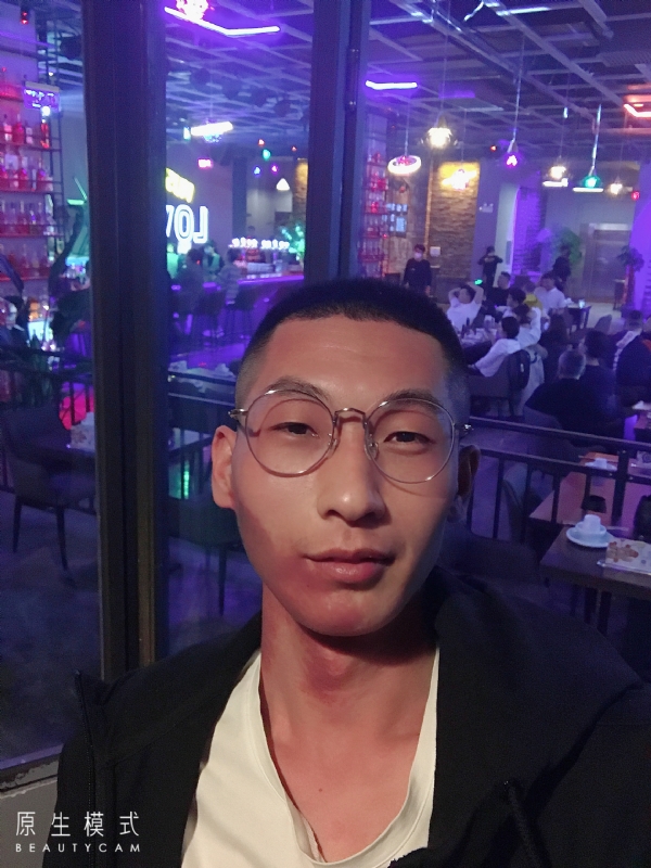 东北小伙的第一张照片--湛江相亲服务中心