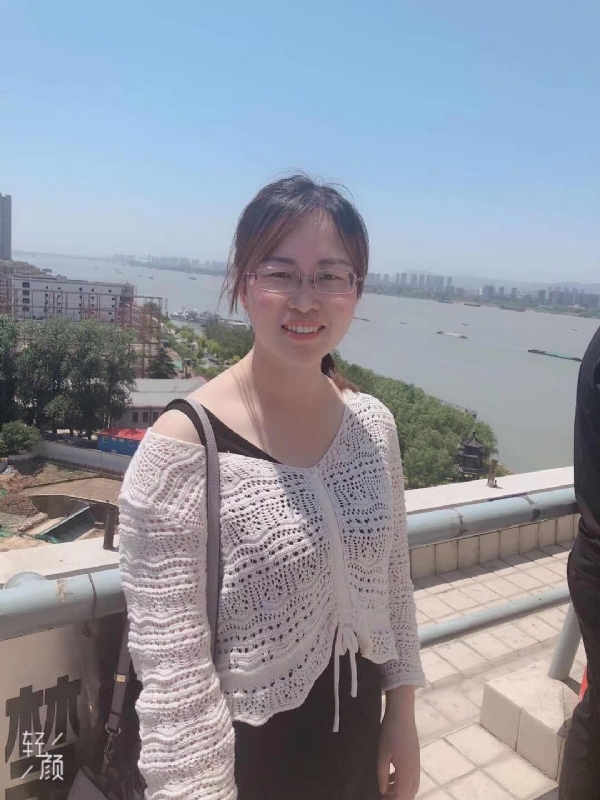 随缘的第一张照片--湛江相亲服务中心