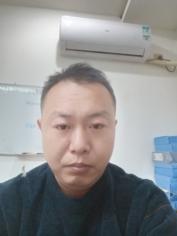 寻找另一半的第二张照片--湛江相亲服务中心