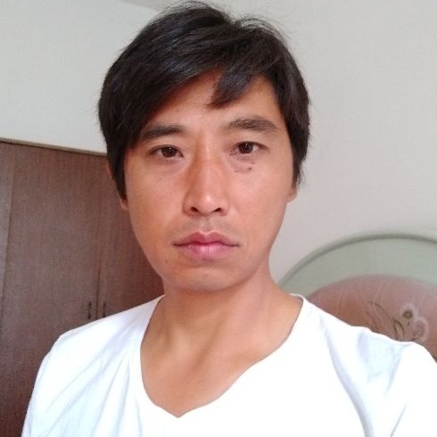 莞尔一笑的第一张照片--湛江相亲服务中心