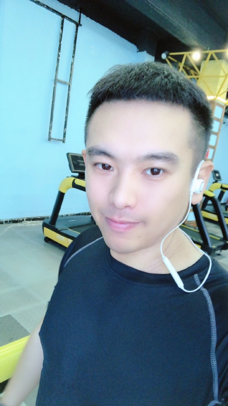 紫色天蝎的第一张照片--湛江相亲服务中心