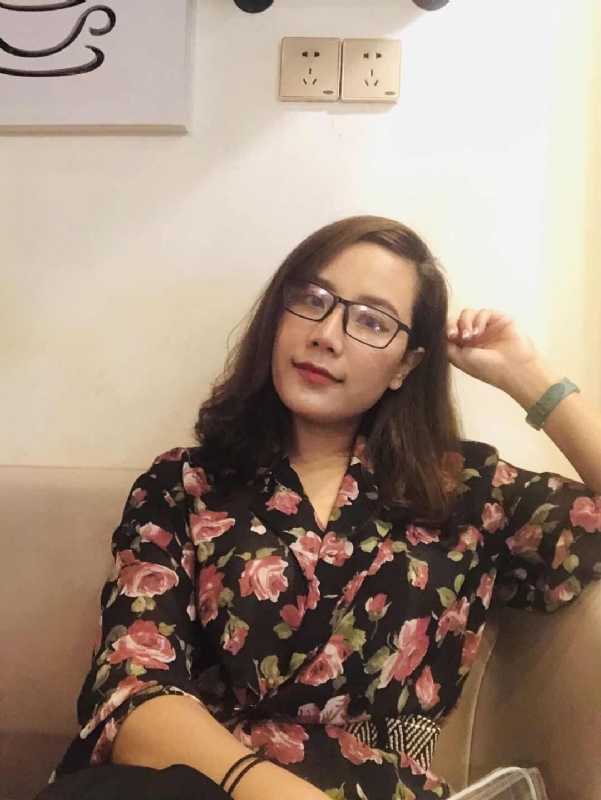 蝴蝶与蓝的第一张照片--湛江相亲服务中心