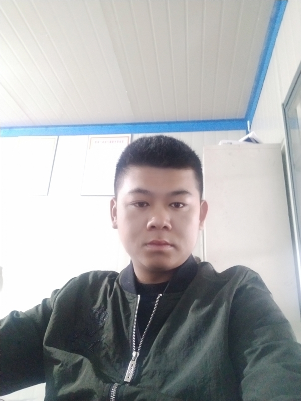 少校的第一张照片--湛江相亲服务中心