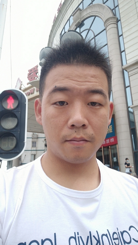 夜空的第一张照片--湛江相亲服务中心