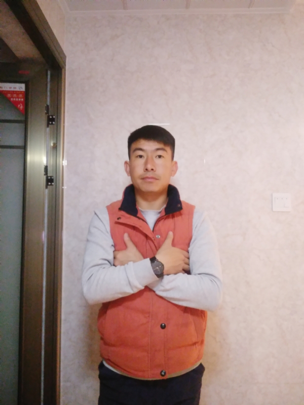 石林小伙的第一张照片--湛江相亲服务中心