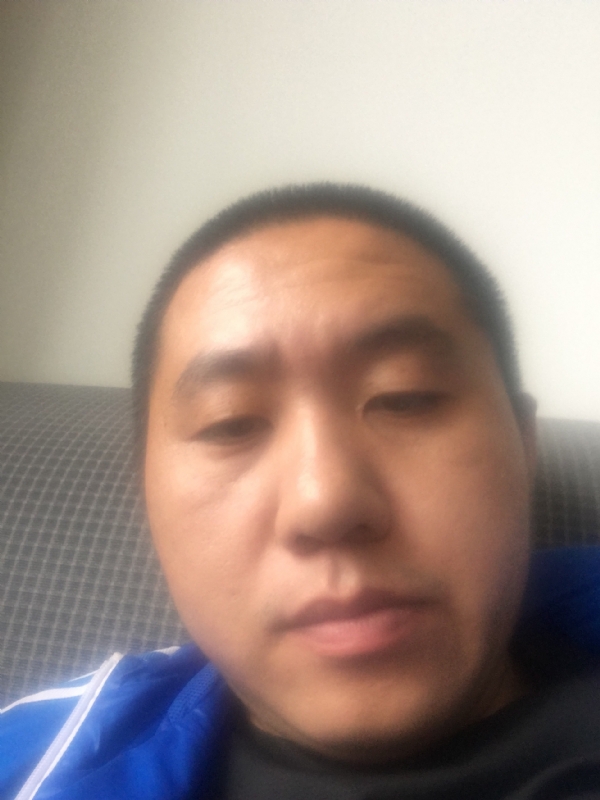 人间不值得的第三张照片--湛江相亲服务中心