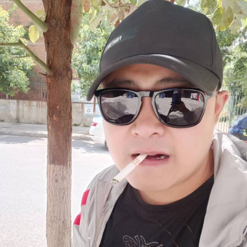 瞄小七的第一张照片--湛江相亲服务中心