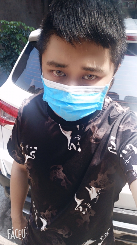 小周周的第一张照片--湛江相亲服务中心