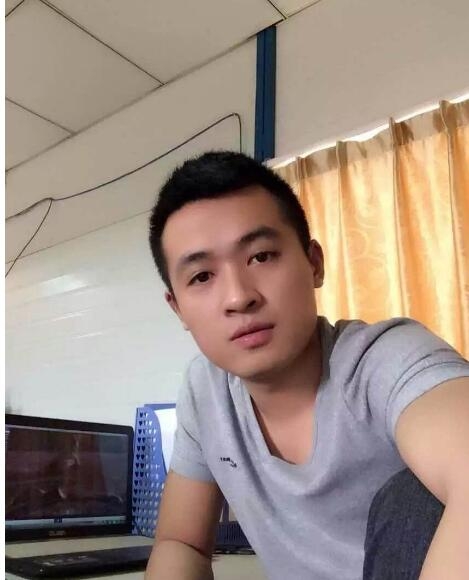 佛山喜欢你的第一张照片--湛江相亲服务中心