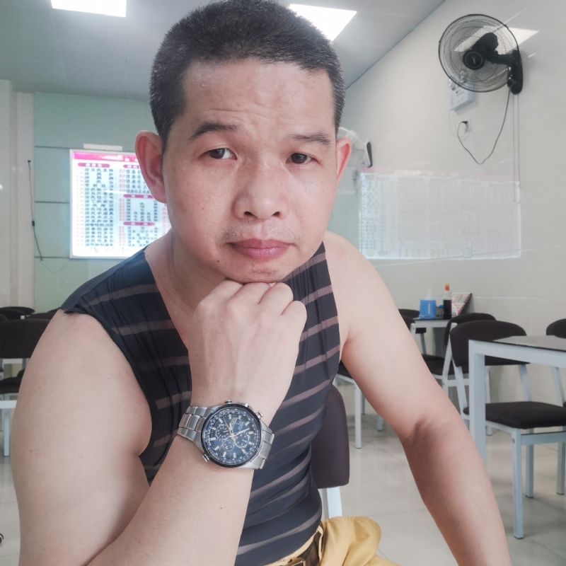 曾生的第二张照片--湛江相亲服务中心