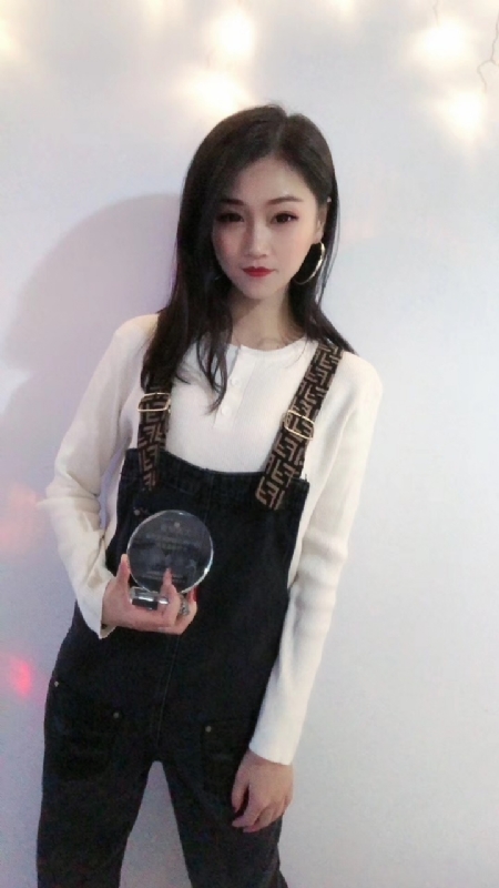 迷人的小璐的第一张照片--湛江相亲服务中心