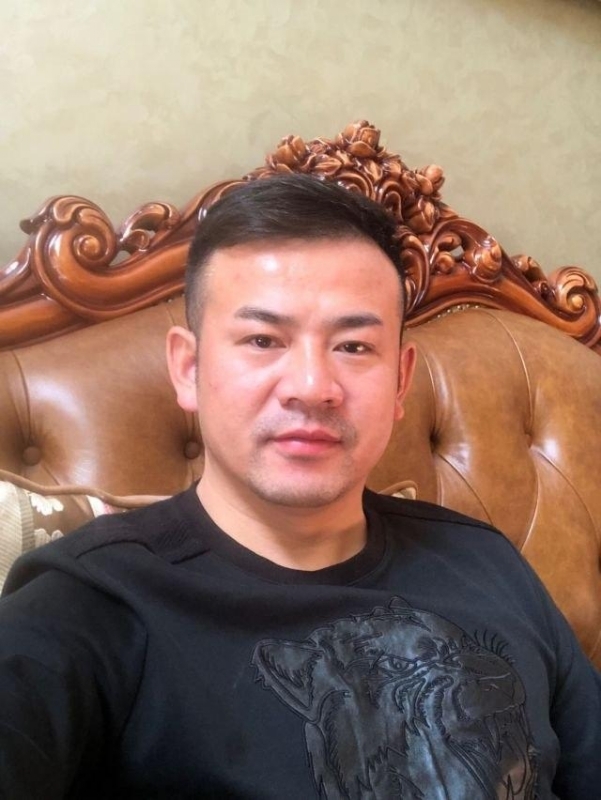 治国的第一张照片--湛江相亲服务中心