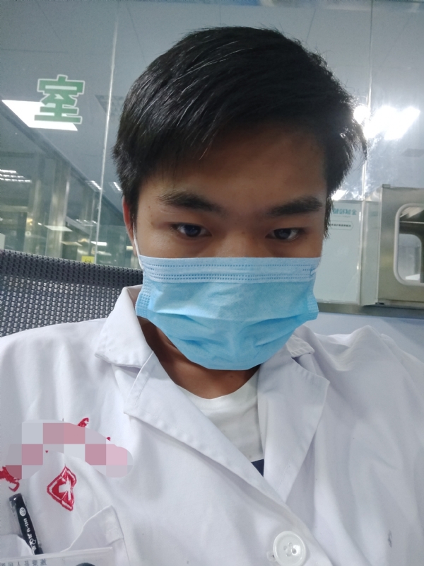 鬼卿的第一张照片--湛江相亲服务中心