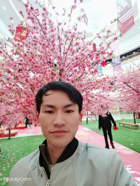 单身一人的第一张照片--湛江相亲服务中心