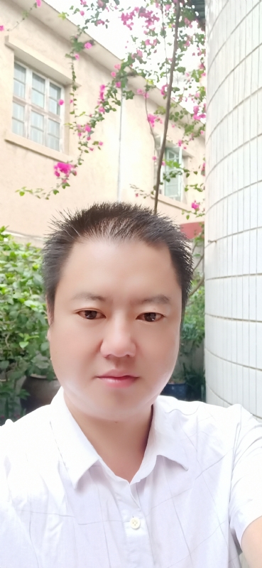 陈欢翔的第一张照片--湛江相亲服务中心