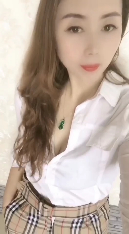 雨蝶的第一张照片--湛江相亲服务中心