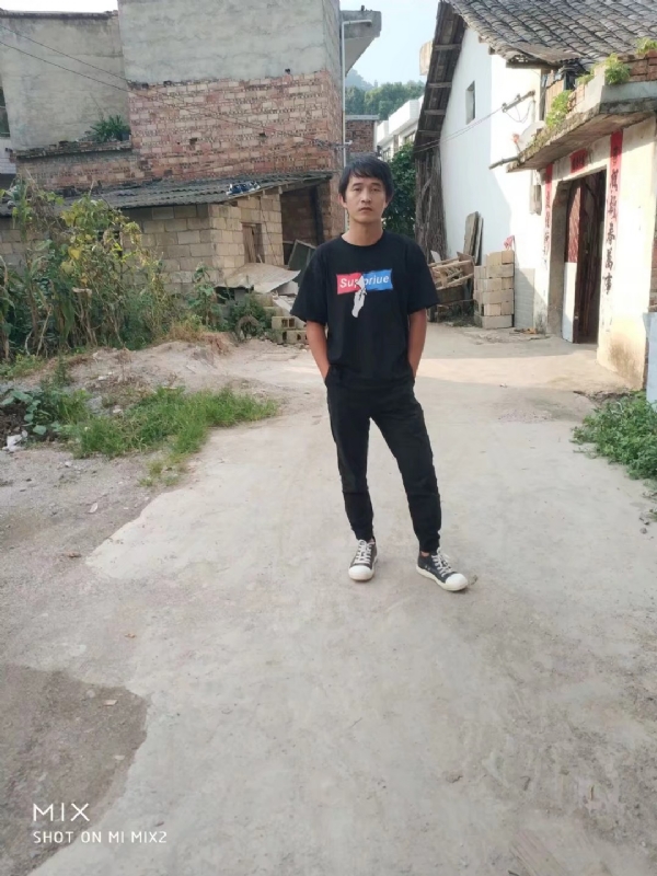 活活该的第一张照片--湛江相亲服务中心