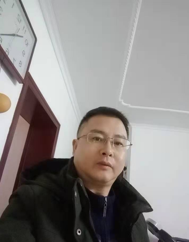 想牵你的手的第一张照片--湛江相亲服务中心