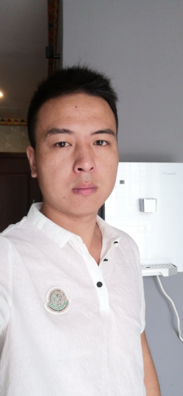 与卿共舞的第二张照片--湛江相亲服务中心