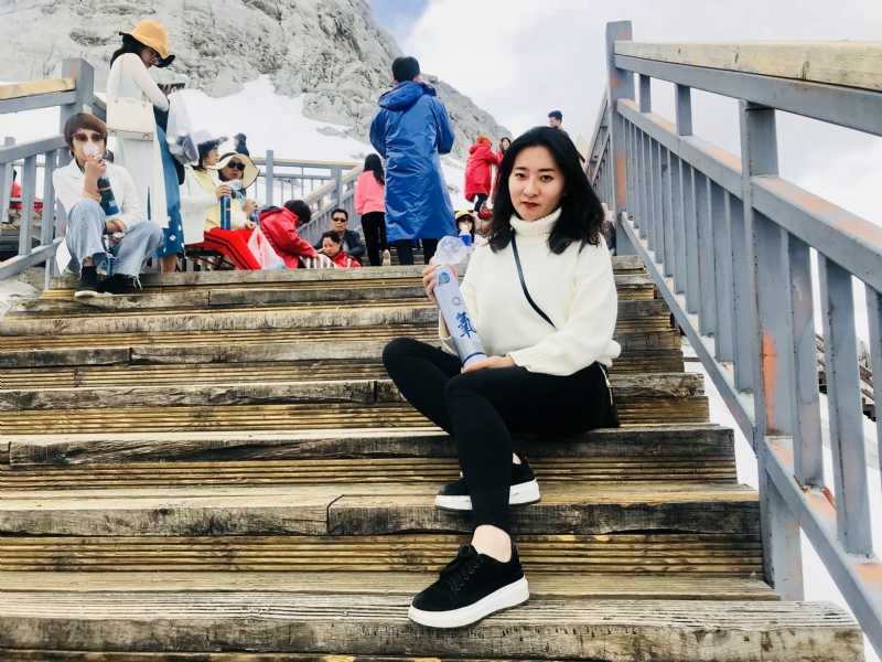 依雪的第四张照片--湛江相亲服务中心
