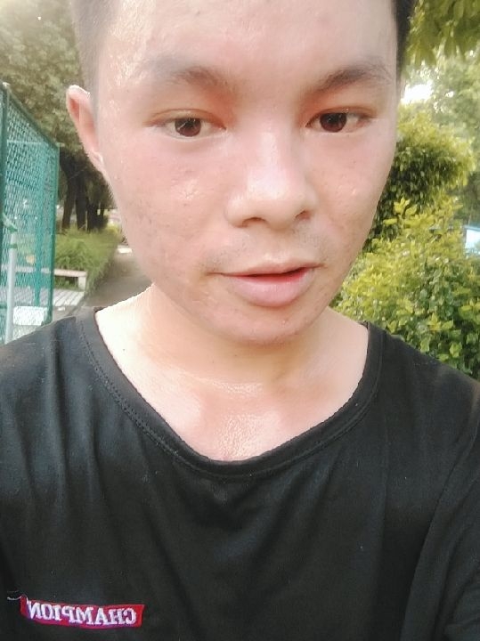 楠呐的第二张照片--湛江相亲服务中心