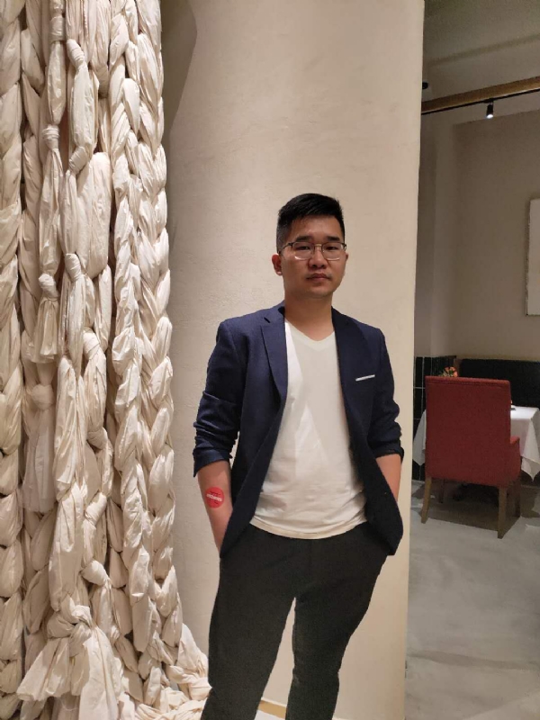 在路上的第二张照片--湛江相亲服务中心