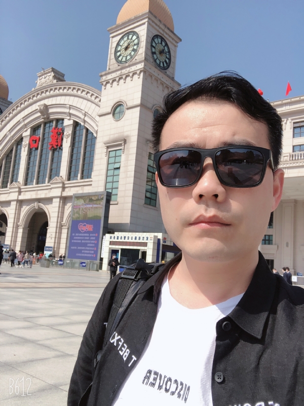 楚河畔的第一张照片--湛江相亲服务中心