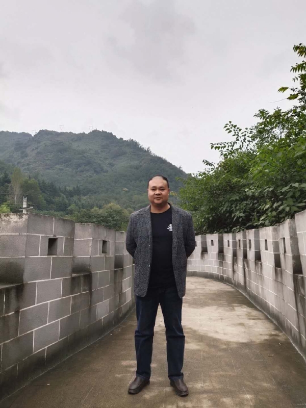 玉竹的第一张照片--湛江相亲服务中心