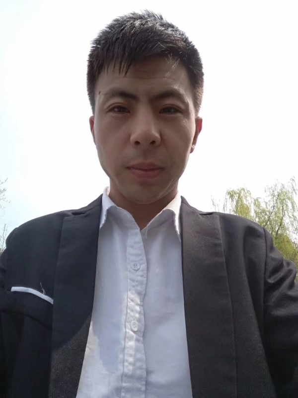 许以飞翔的第一张照片--湛江相亲服务中心