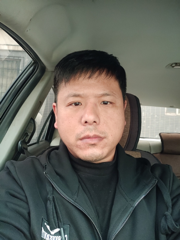 田立城的第一张照片--湛江相亲服务中心