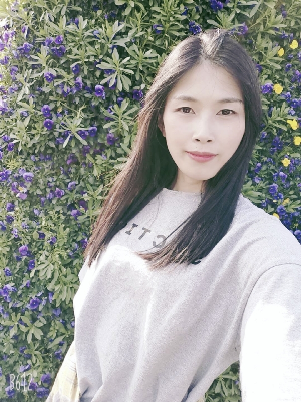 妍妍的第一张照片--湛江相亲服务中心