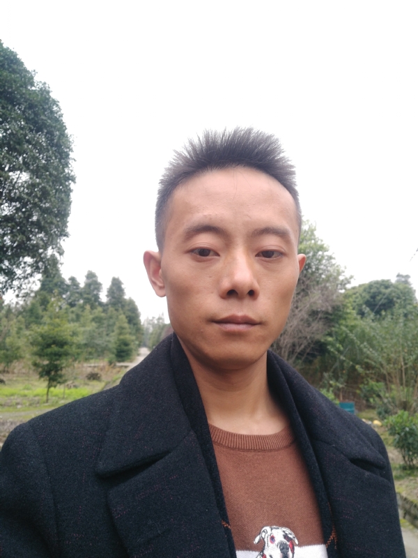 携手白头的第二张照片--湛江相亲服务中心