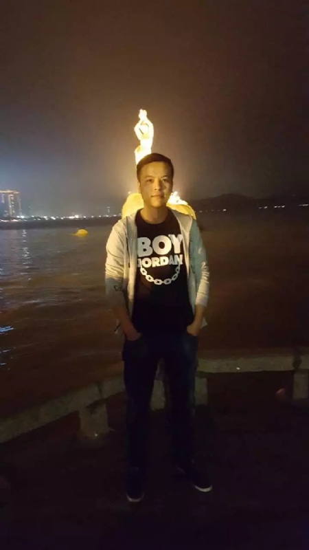 清风徐来。的第一张照片--湛江相亲服务中心