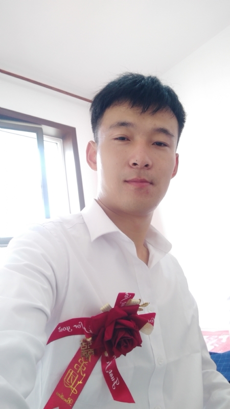 阳阳的第一张照片--湛江相亲服务中心