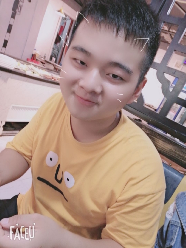 小源小源的第一张照片--湛江相亲服务中心