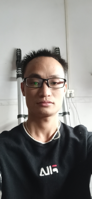 蔡先生的第一张照片--湛江相亲服务中心