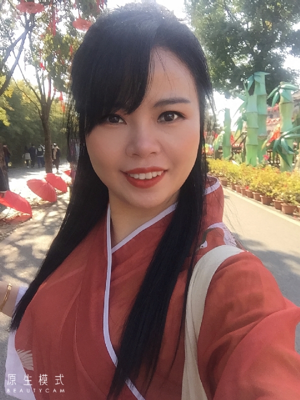 妮妮的第一张照片--湛江相亲服务中心